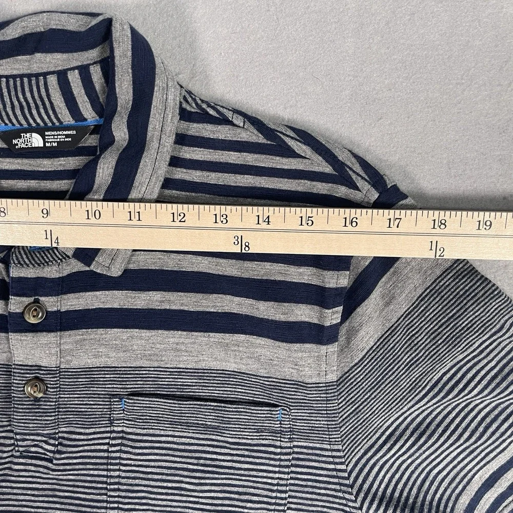 The North Face‎ Golf Polo Shirt Mens Medium Performance Short Sleeve Striped